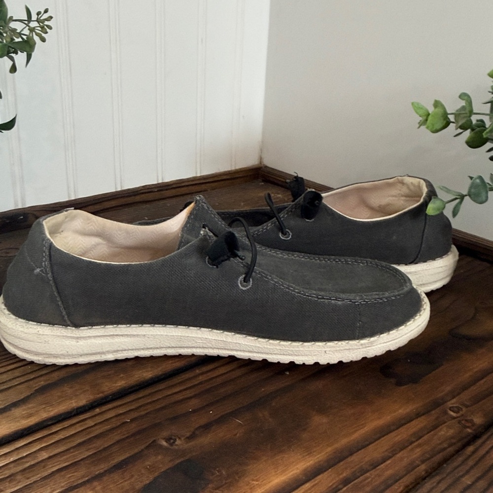 Hey Dude Wendy Chambray Off Black Slip On Loafers - Picture 5 of 8